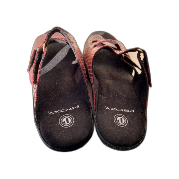 NWOT Proxy Snakeskin Mule Sandals Womens 5.5 Red Comfort Adjustable Mob Wife - Picture 4 of 5